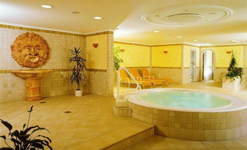 Hotel Wilder Mann Königstein in der Oberpfalz Kültér fotó